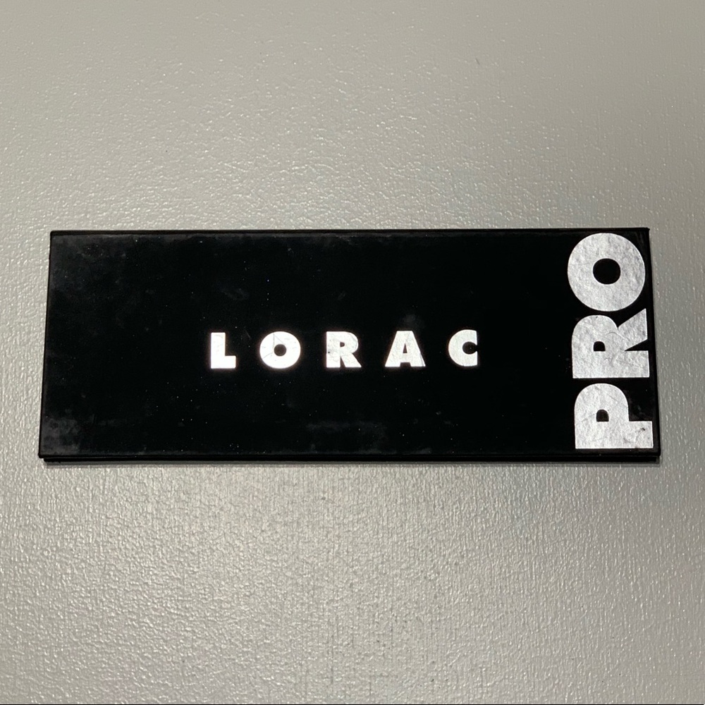 Lorac Pro eyeshadow palette